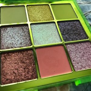 HUDA BEAUTY Makeup - Huda Beauty - Neon palette HUDA BEAUTY Makeup - Huda Beauty - Neon palette